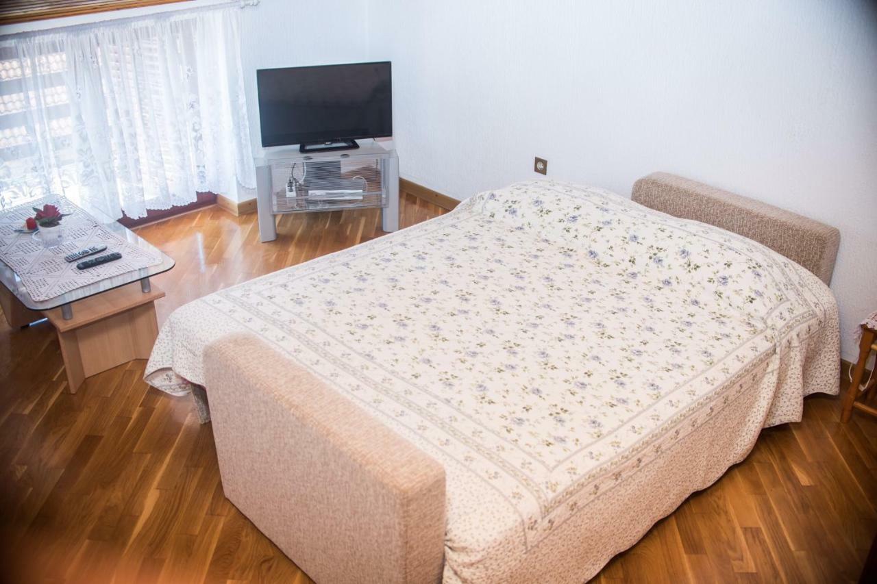 Apartman Elza *
